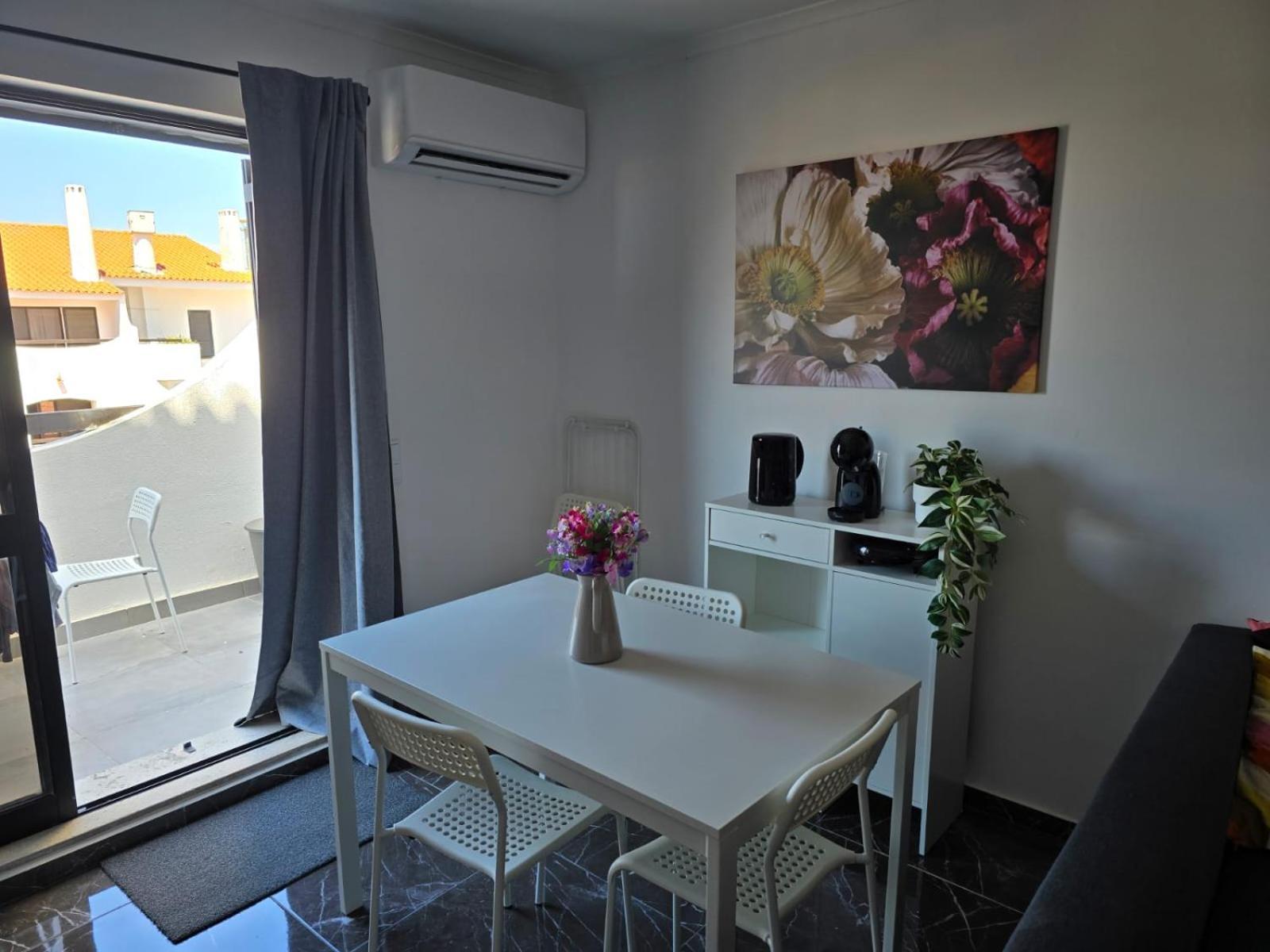 Studio Rua Dos Bares Em Albufeira Exterior foto