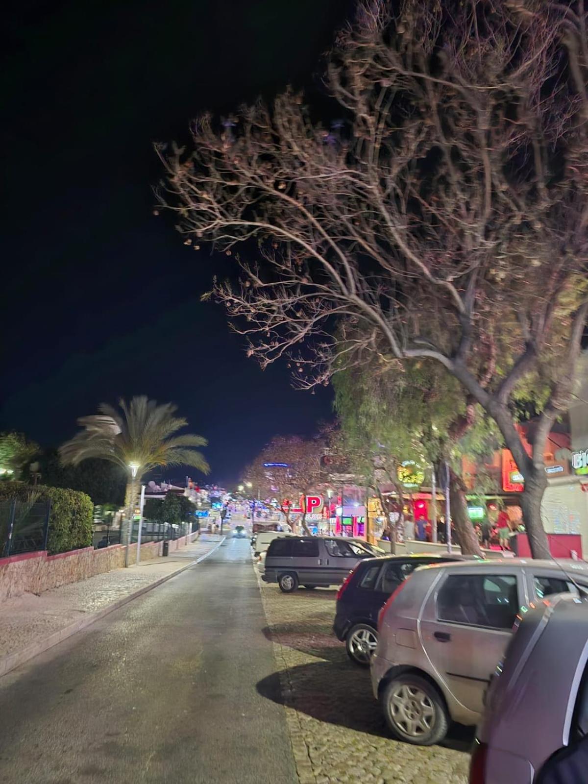 Studio Rua Dos Bares Em Albufeira Exterior foto